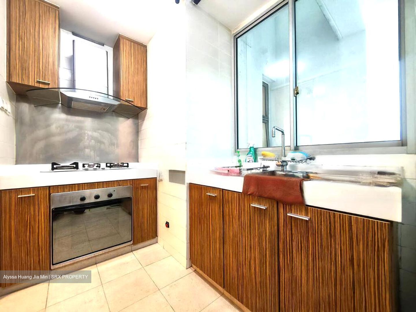 The Lakeshore (D22), Condominium #481689181